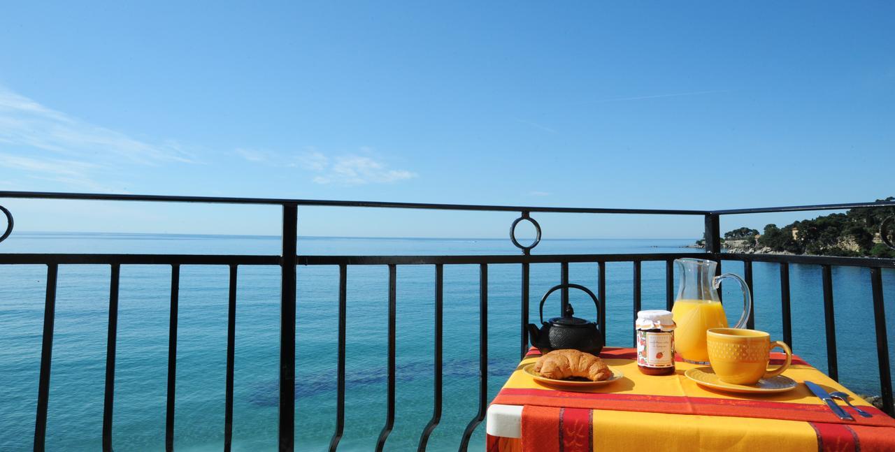Holiday'S Beach Lejlighedshotel Ventimiglia Eksteriør billede