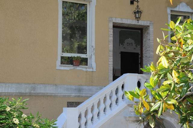Holiday'S Beach Lejlighedshotel Ventimiglia Eksteriør billede
