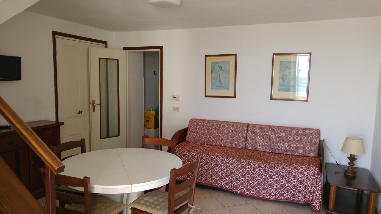 Holiday'S Beach Lejlighedshotel Ventimiglia Eksteriør billede